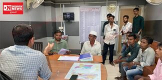 ધરમપુરના કેળવણી ગામના આદિવાસી ખેડૂતોની એકતા: જંગલ જમીનની નોટિસો સામે મામલતદાર કચેરીએ નોંધાવ્યો વાંધો